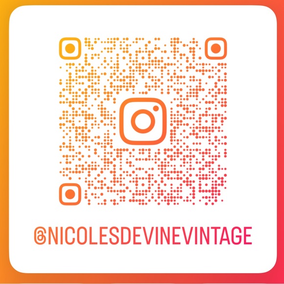 Meet your Posher, Nicole - Picture 9 of 11